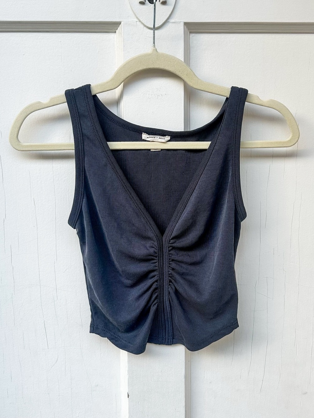 🌚UO Ribbed Crop Tank